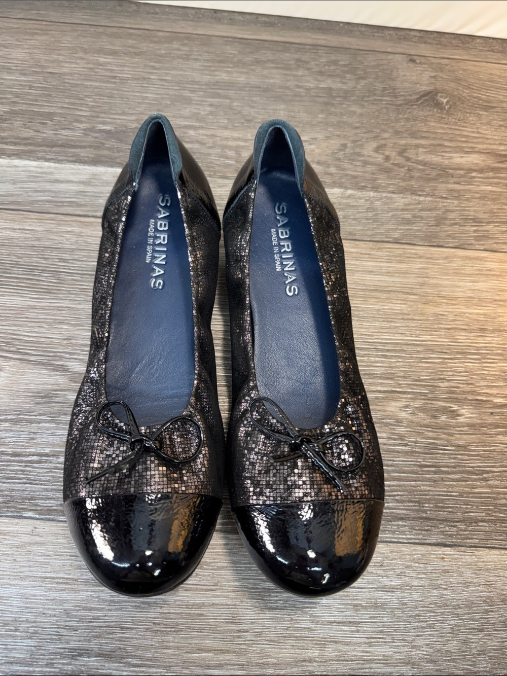 Sabrinas Black Sequin Cap-Toe Ballet Flats woman’s SZ 41 (h217)